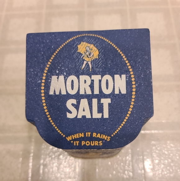 Morton Salt Vintage Reproduction Hinged Slanted Top Tin - Picture 3 of 8
